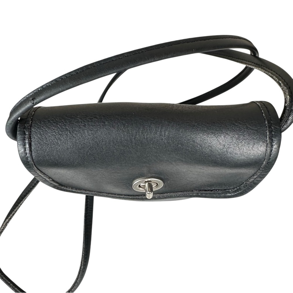 COACH Vintage #9049 Tango Flap Leather Crossbody Bag in black - Picture 10 of 16